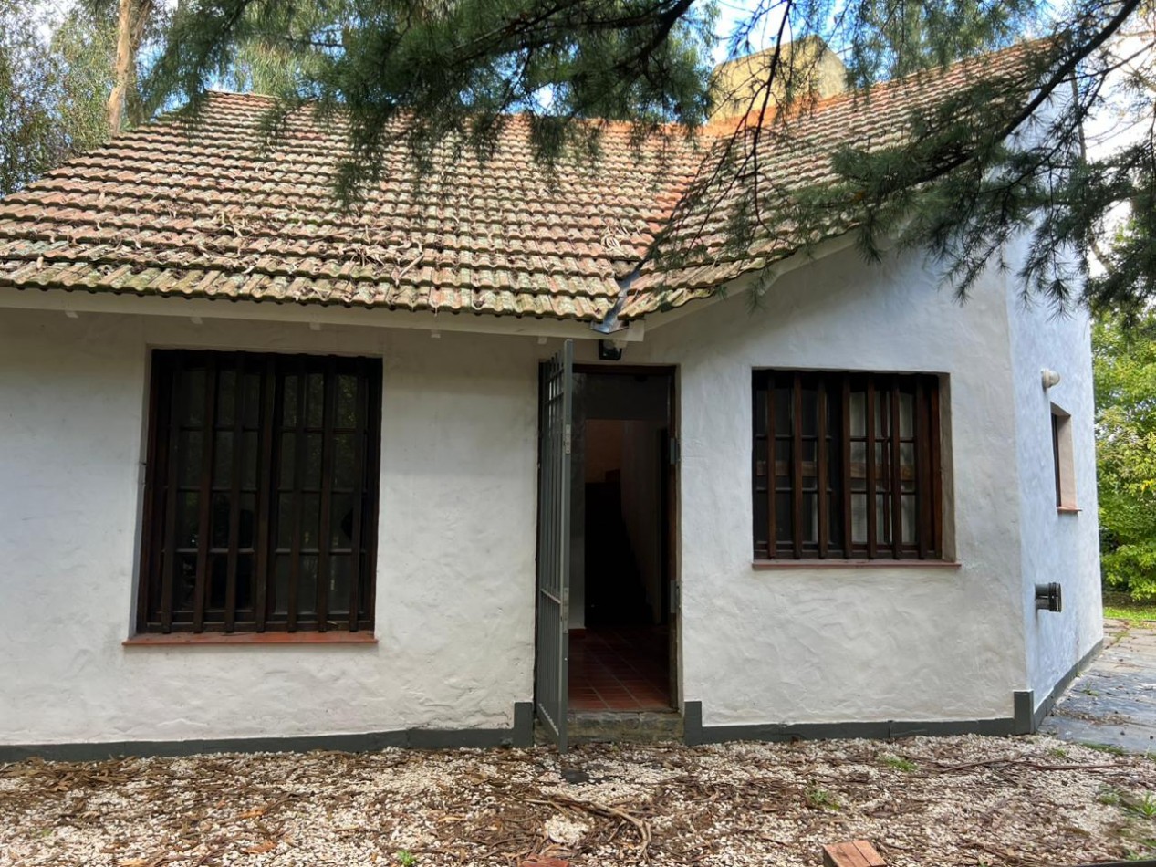 Casa 3 ambientes - Bosque Perealta Ramos