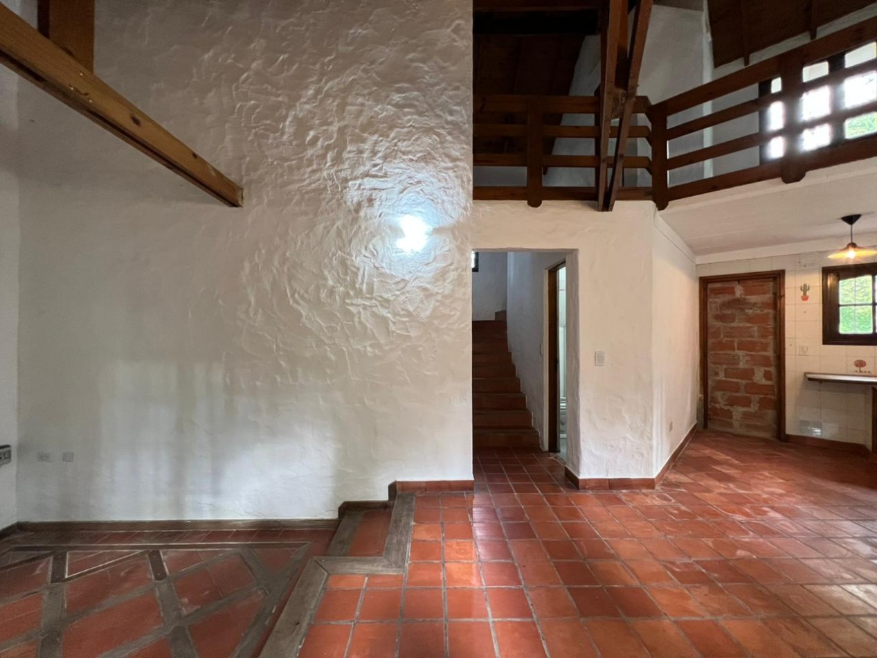 Casa 3 ambientes - Bosque Perealta Ramos