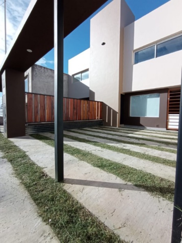  Duplex a estrenar de 3 ambientes 