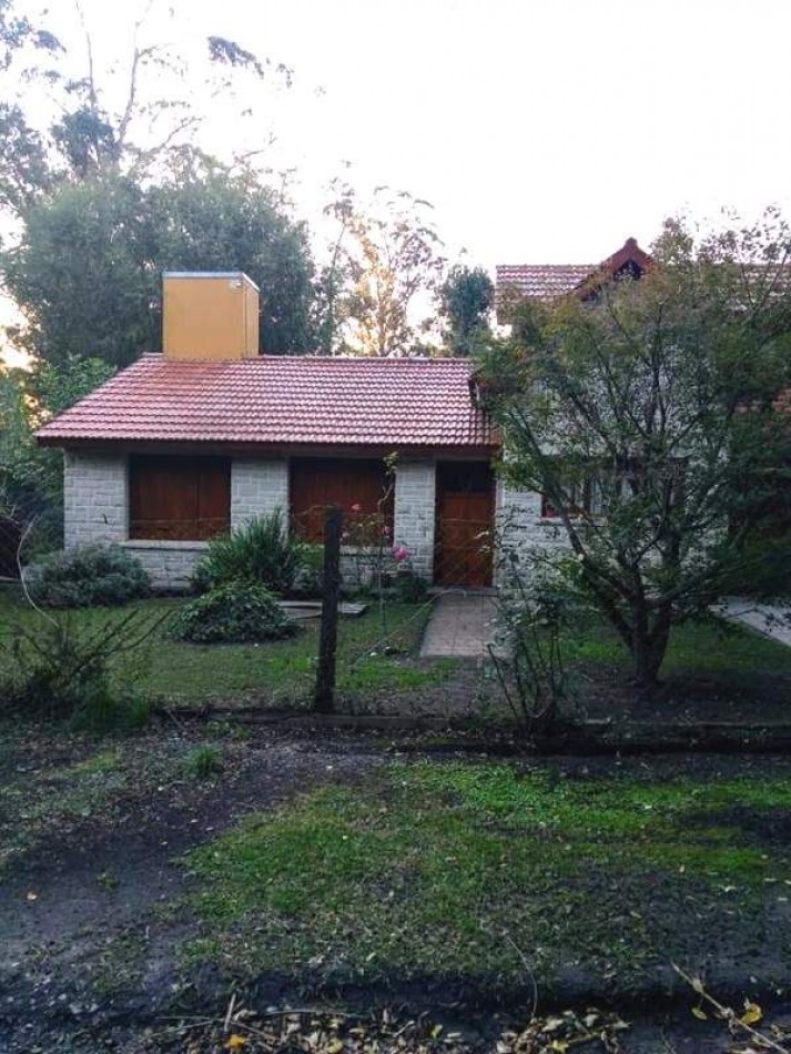 CHALET EN VENTA ,4 AMBIENTES, BOSQUE PERALTA RAMOS