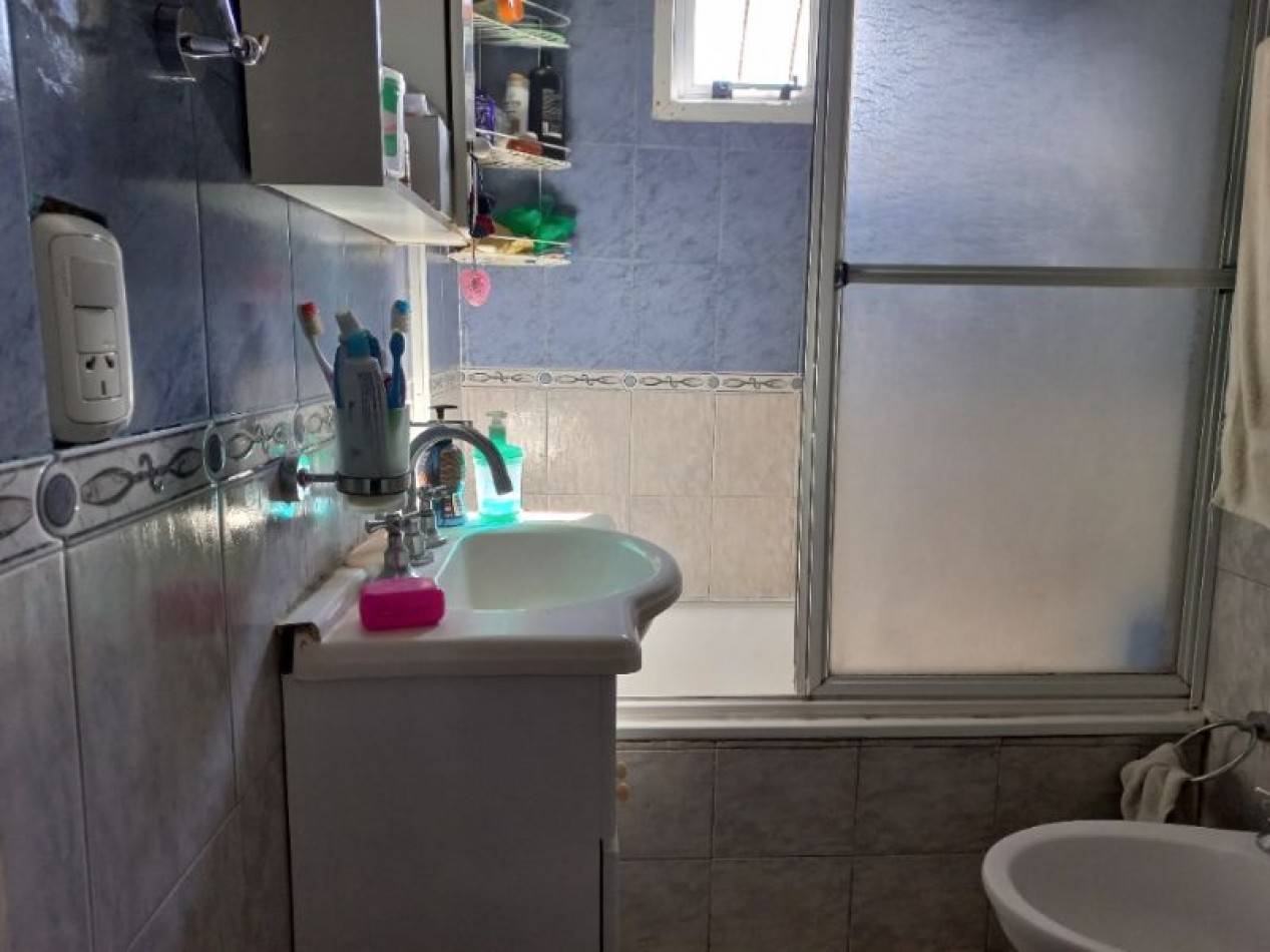 VENTA - DOS CASAS EN BLOCK INDEPENDIENTES 