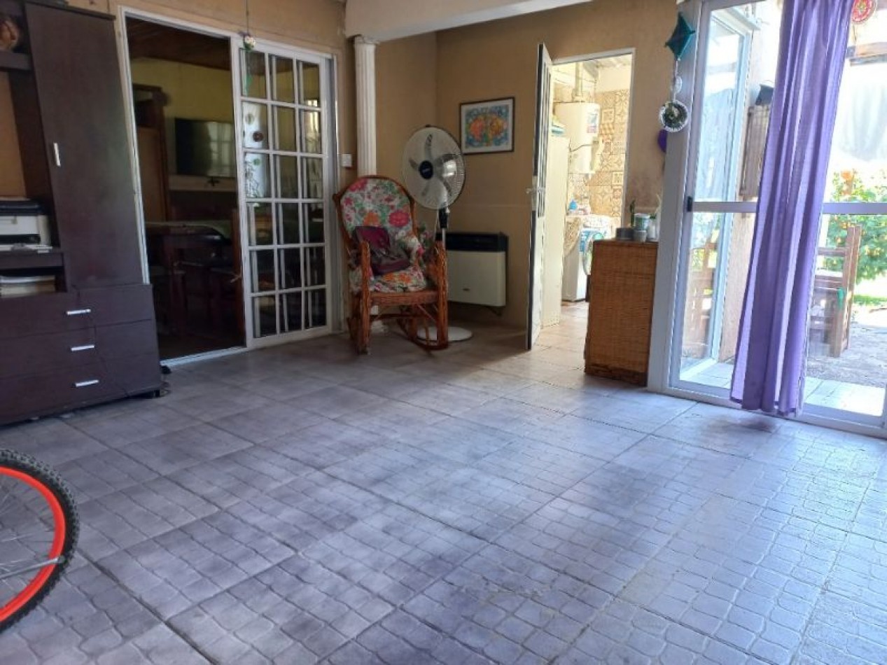 VENTA - DOS CASAS EN BLOCK INDEPENDIENTES 