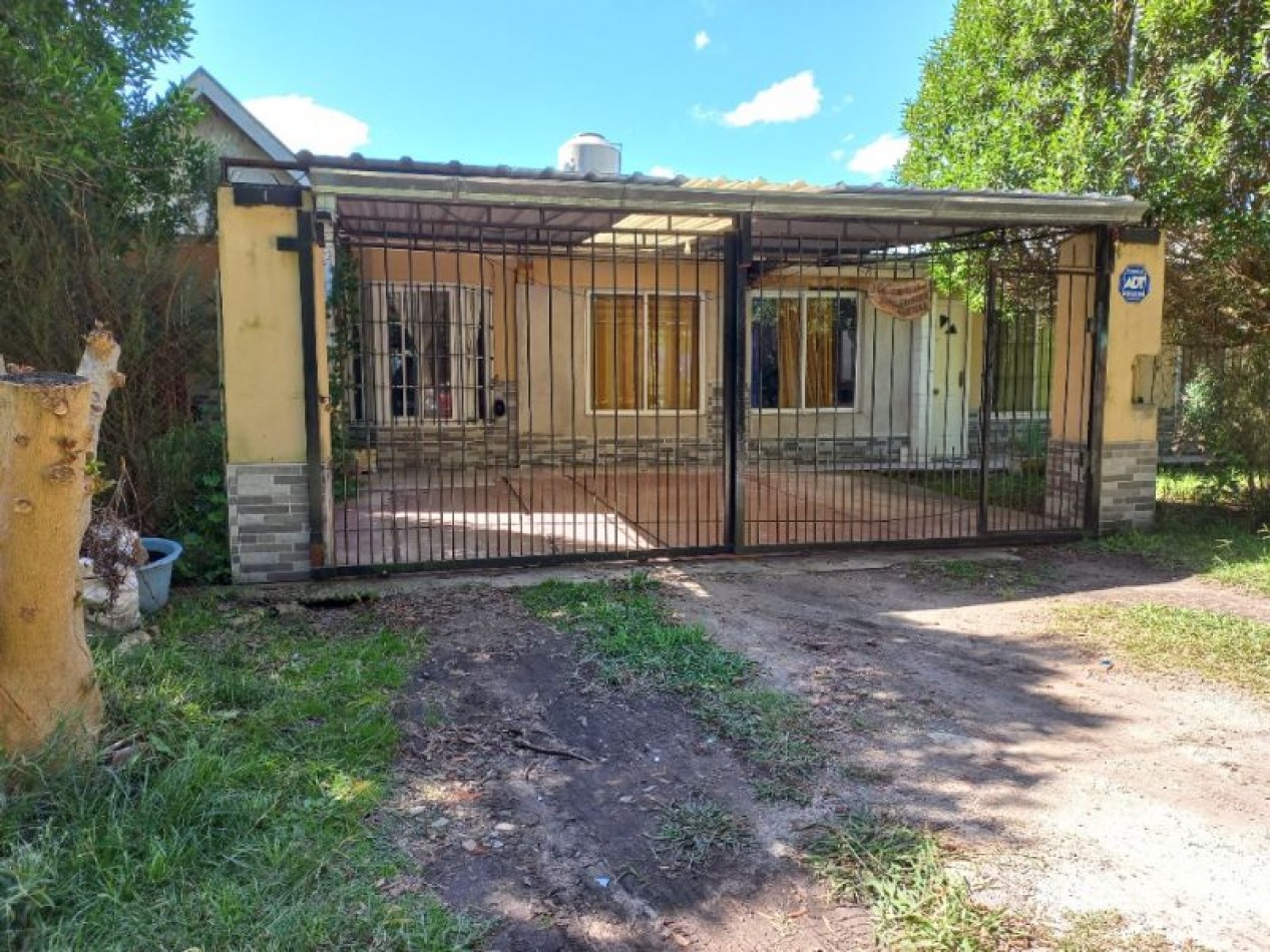 VENTA - DOS CASAS EN BLOCK INDEPENDIENTES 