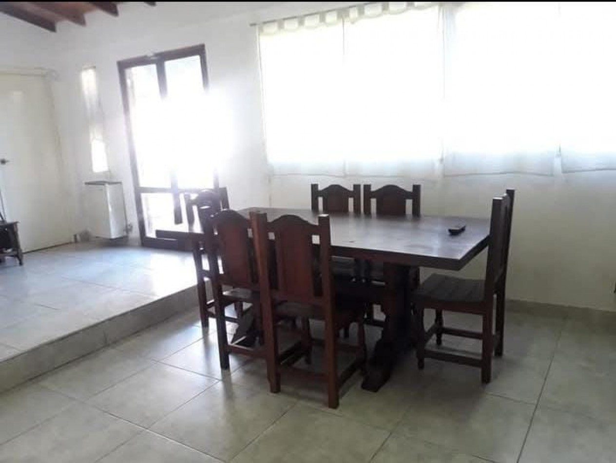 Casa 4 ambientes con departamento Punta Mogotes