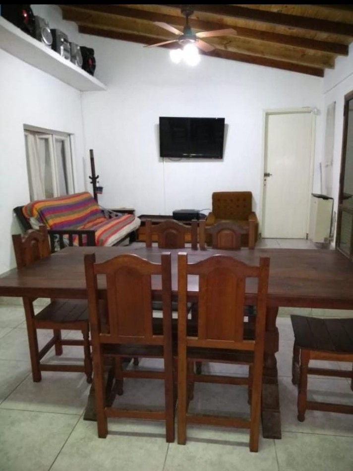 Casa 4 ambientes con departamento Punta Mogotes