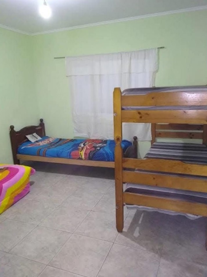 Casa 4 ambientes con departamento Punta Mogotes