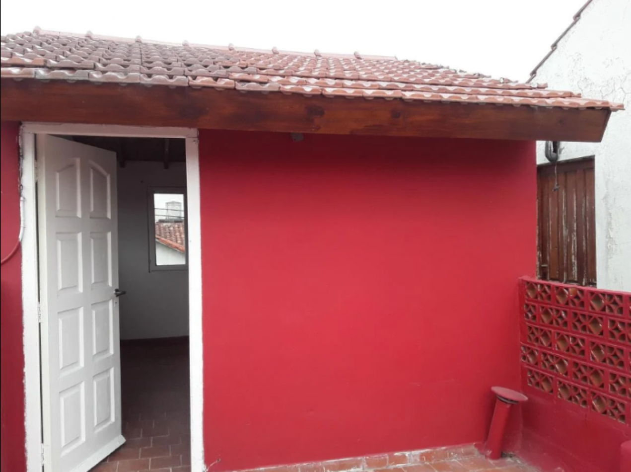 PH-CASA 4 ambientes en venta