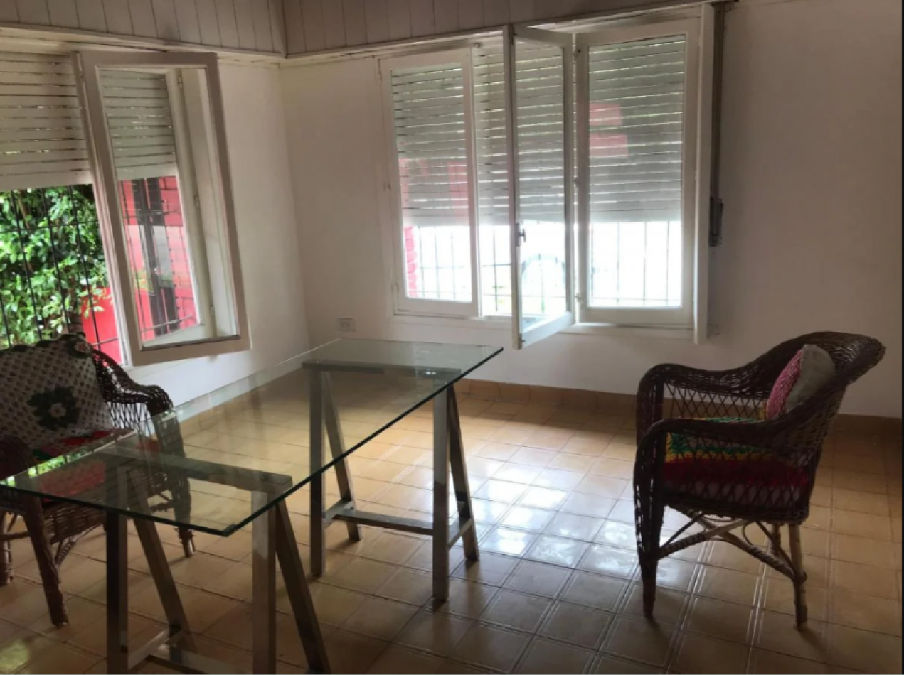 PH-CASA 4 ambientes en venta