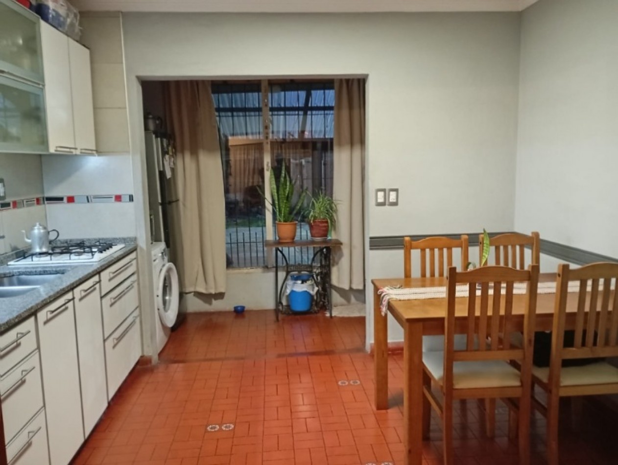 Casa- Chalet en Venta con Dpto Independiente