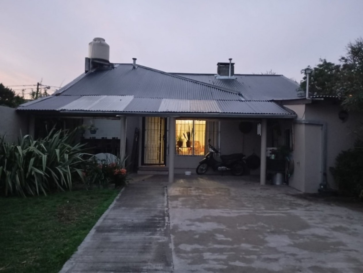 Casa- Chalet en Venta con Dpto Independiente