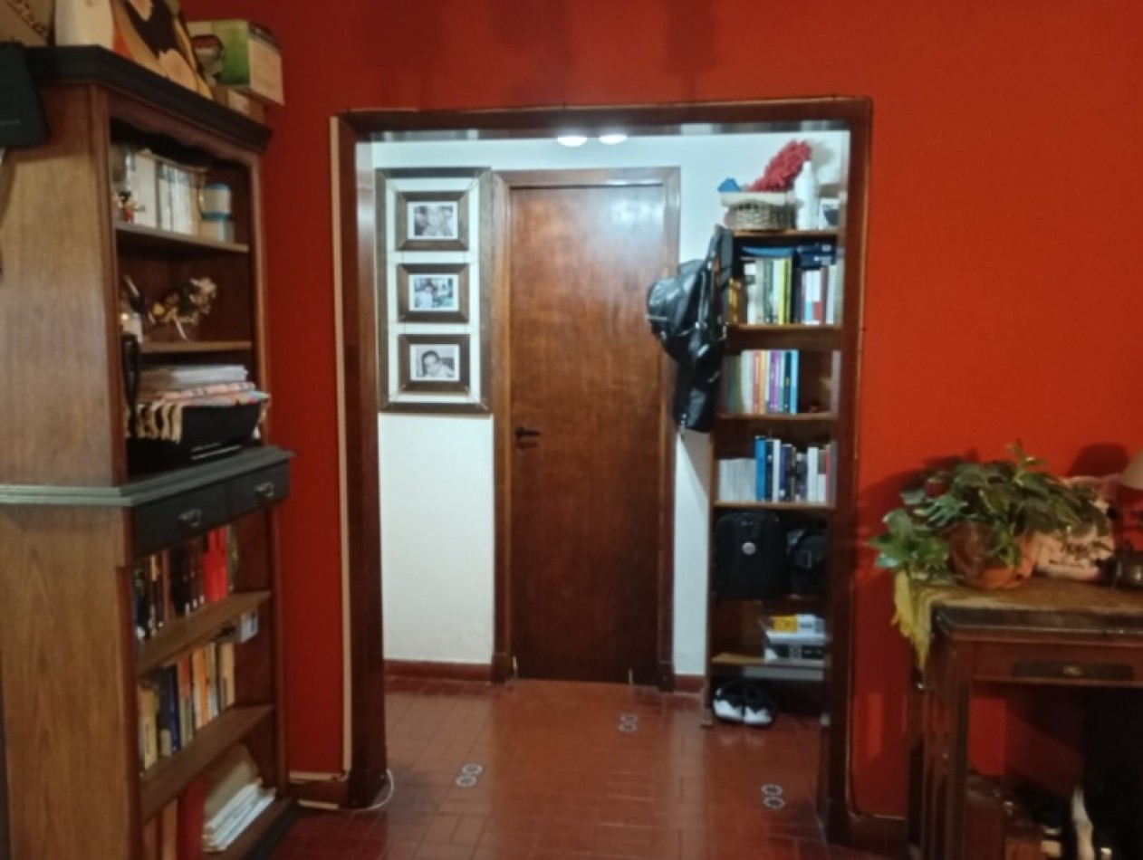 Casa- Chalet en Venta con Dpto Independiente