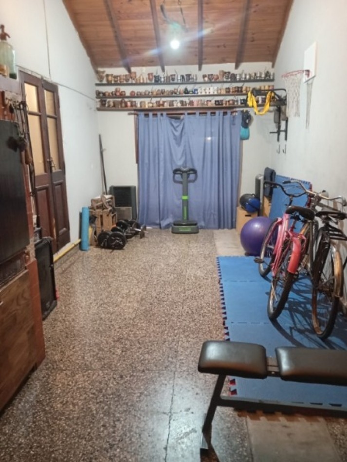 Casa- Chalet en Venta con Dpto Independiente
