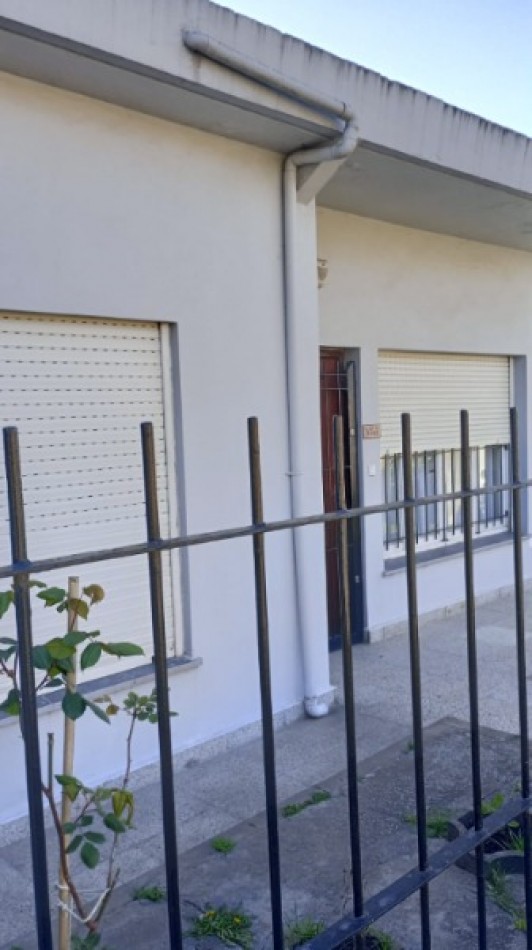 Casa Chalet- Venta en Block