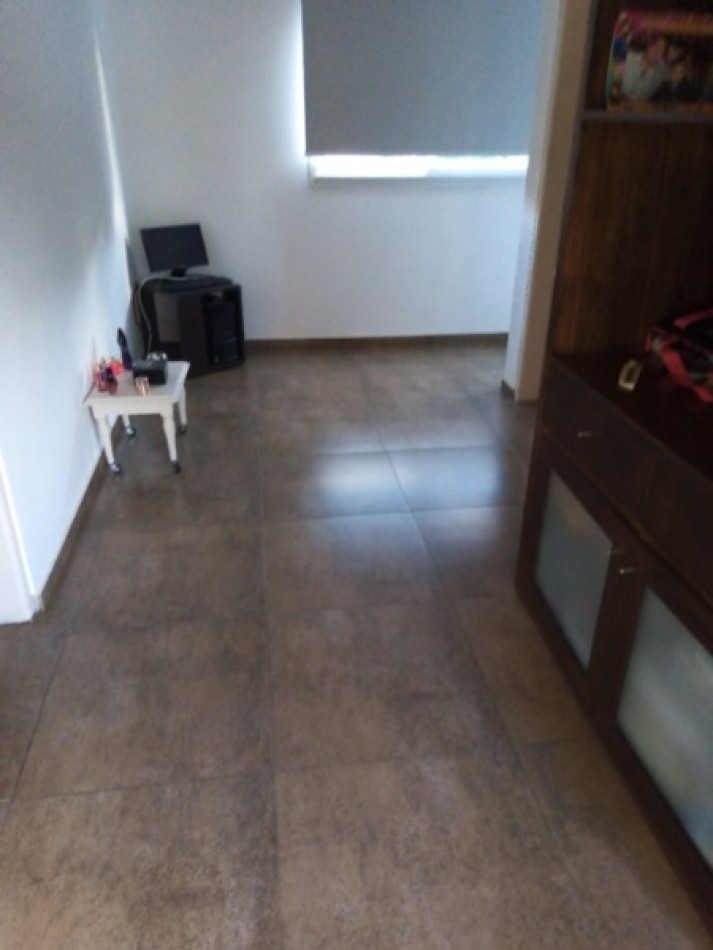 Chalet 5 ambientes en Acantilados
