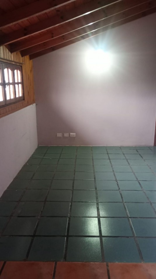 Chalet 4 ambientes en Venta