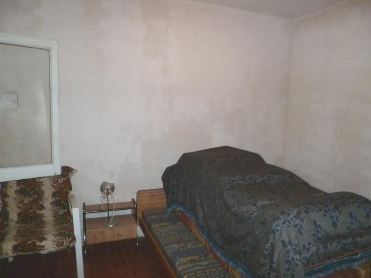 VENTA EN BLOCK (casa al frente mas dpto al fondo con galpon )