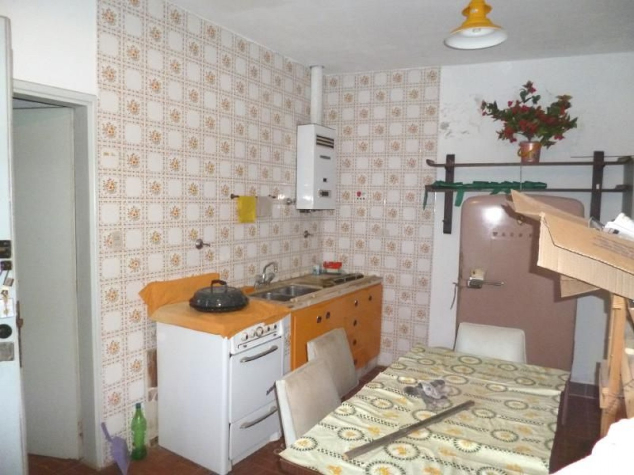 VENTA EN BLOCK (casa al frente mas dpto al fondo con galpon )