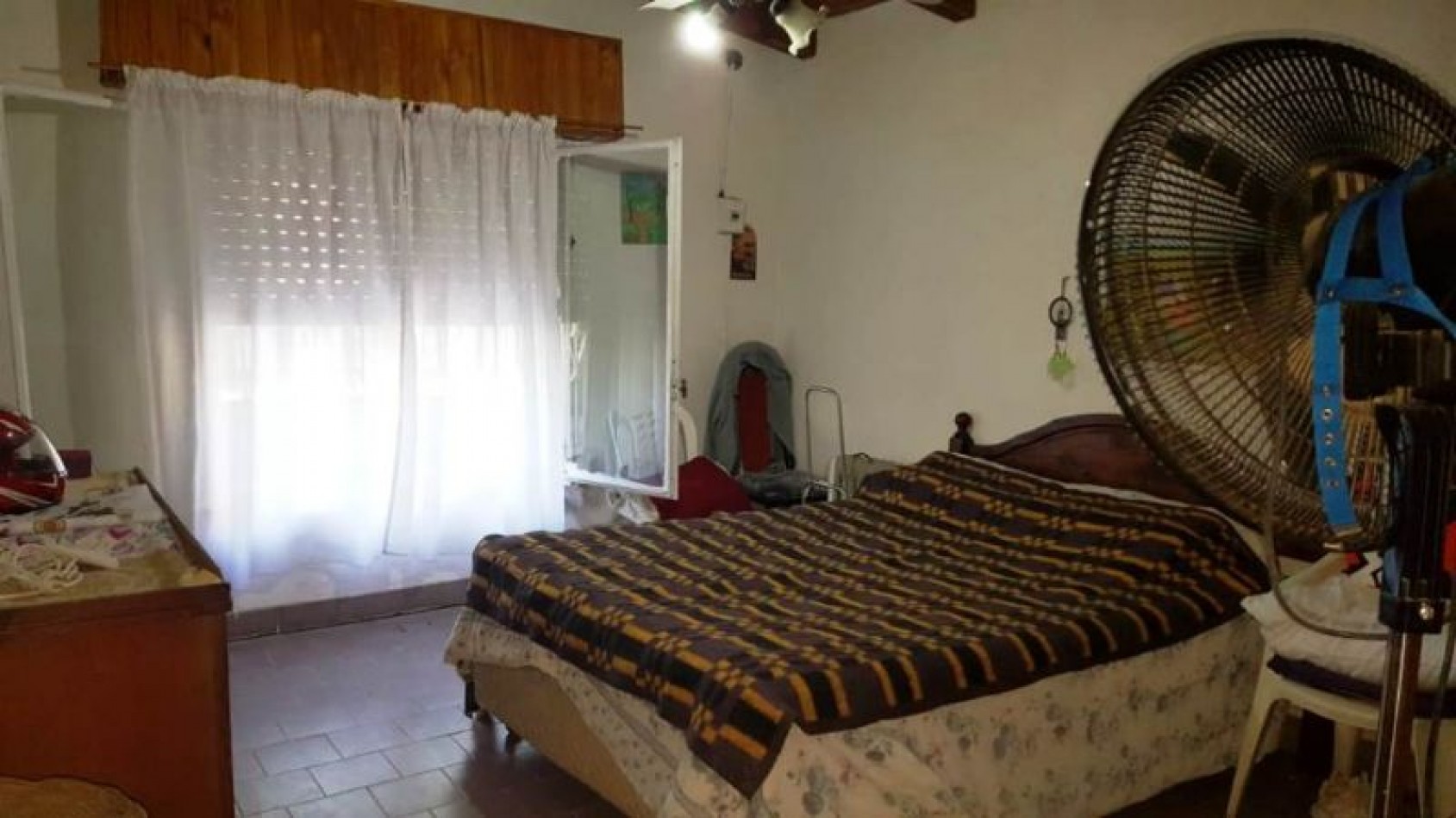 VENTA EN BLOCK (DOS AMPLIAS CASA MAS GALPON )