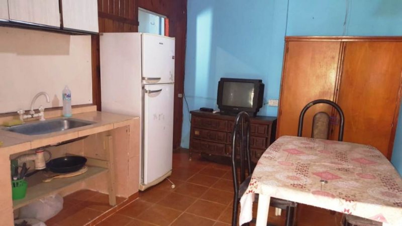 VENTA EN BLOCK (DOS AMPLIAS CASA MAS GALPON )