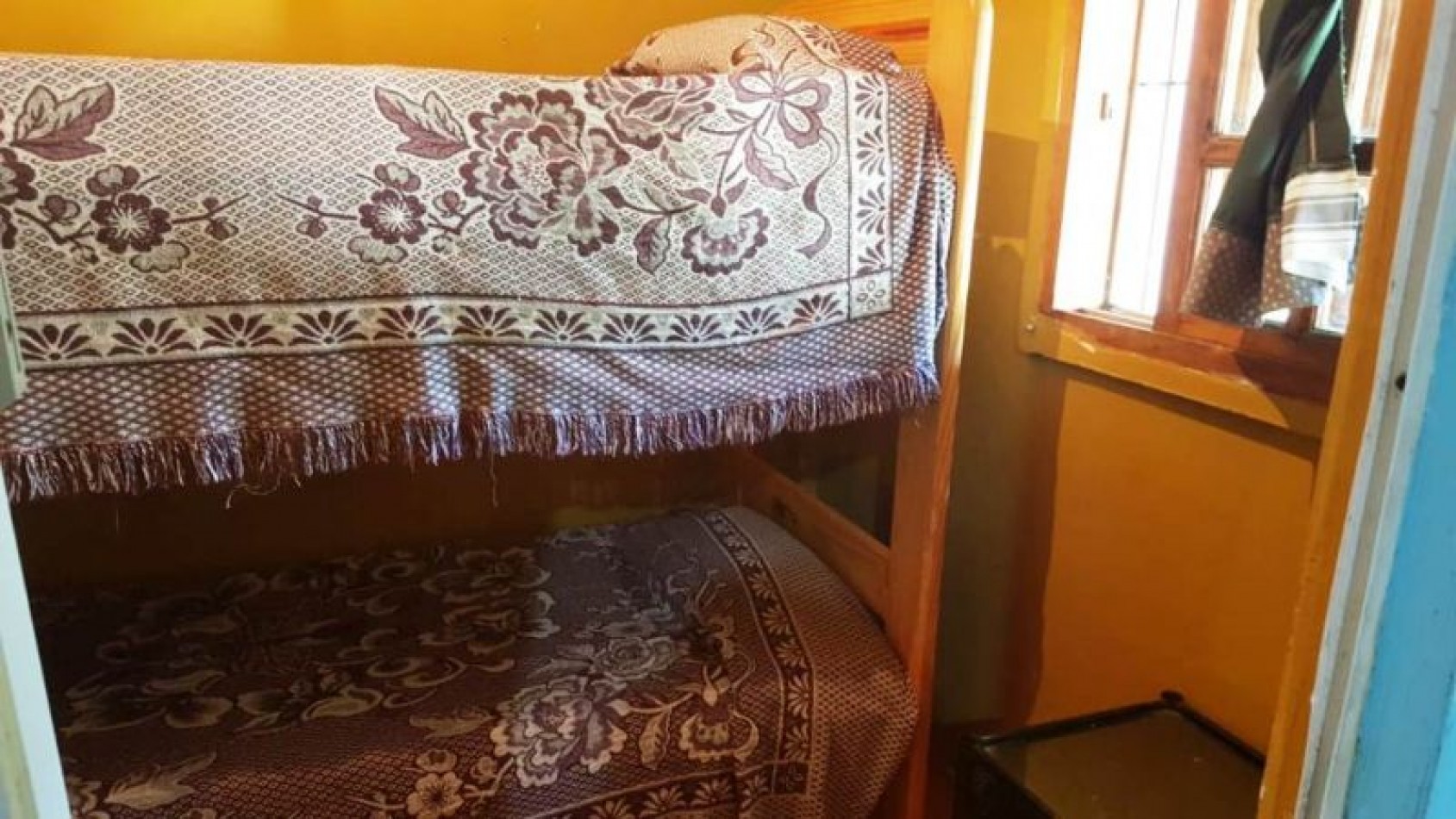 VENTA EN BLOCK (DOS AMPLIAS CASA MAS GALPON )