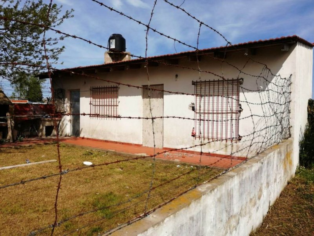 VENTA EN BLOCK (CASA MAS DPTO Y GALPON AL FONDO 