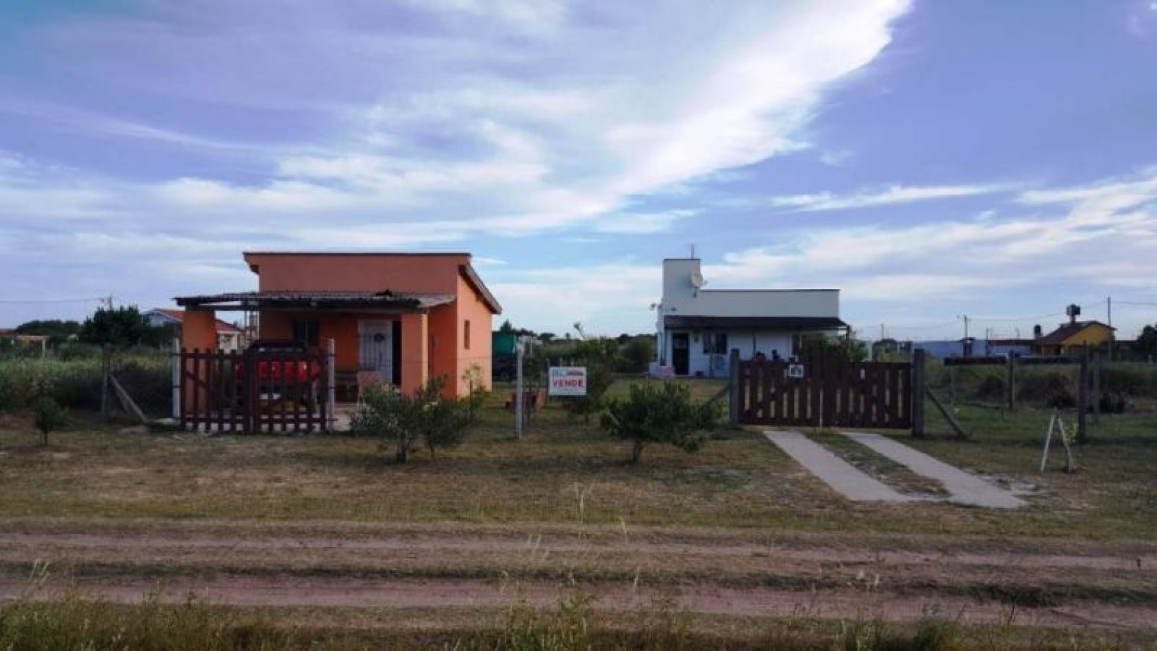 VENTA EN BLOCK (CASA MAS DEPARTAMENTO)