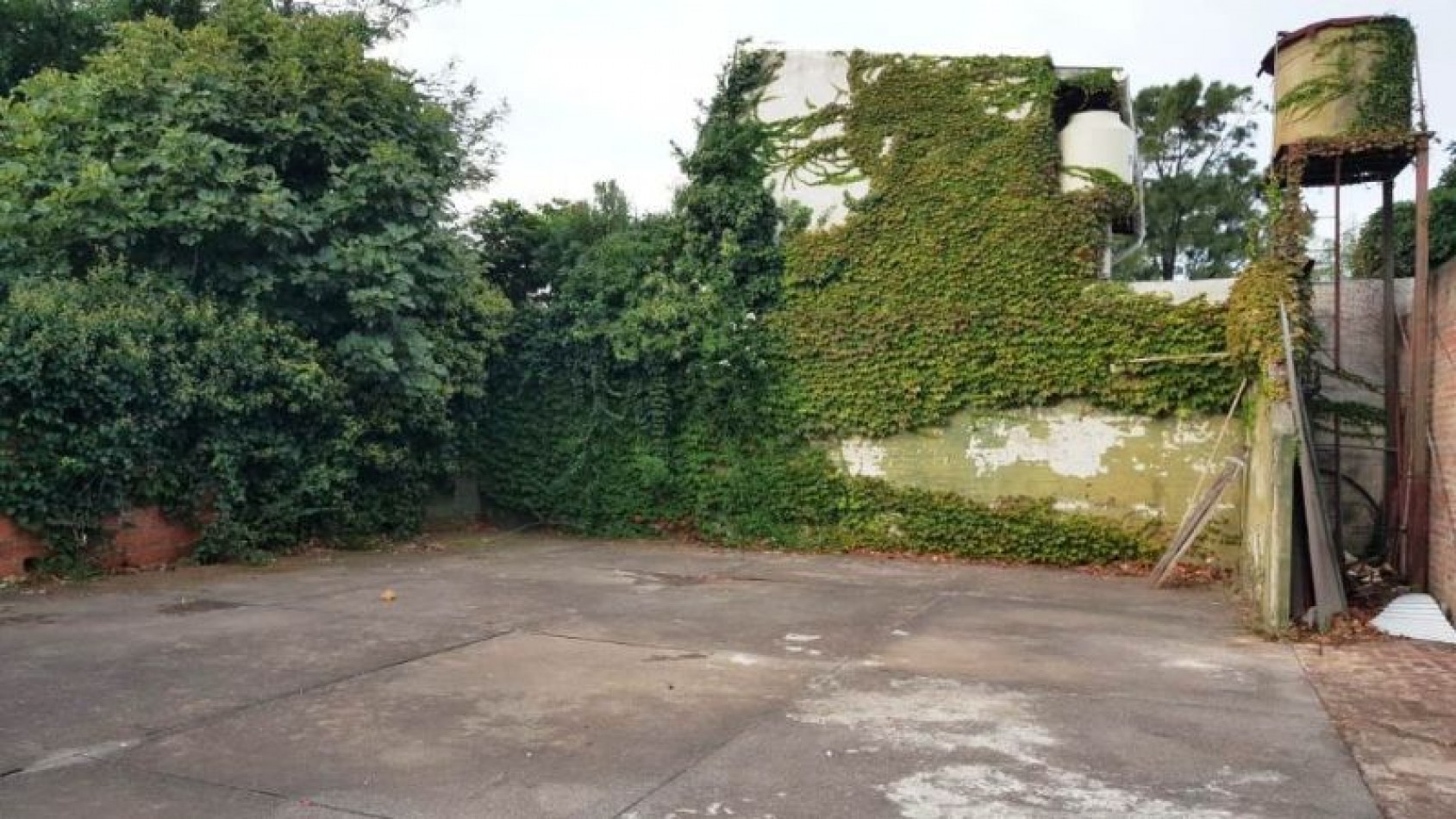 VENTA EN BLOCK (COMPLEJO DEPORTIVO MAS MONOAMBIENTE)