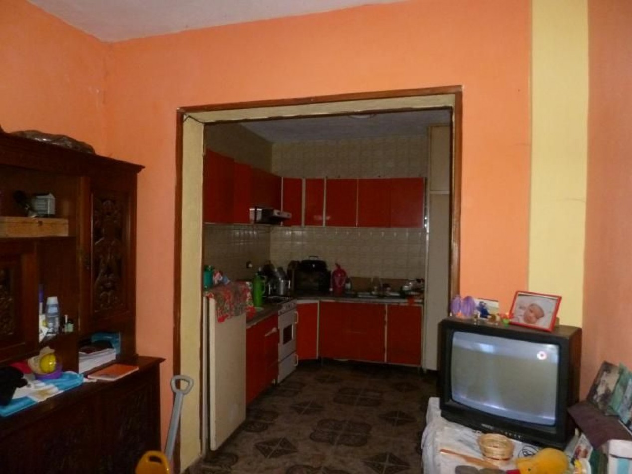 LOCAL CON VIVIENDA (DEPARTAMENTOS)