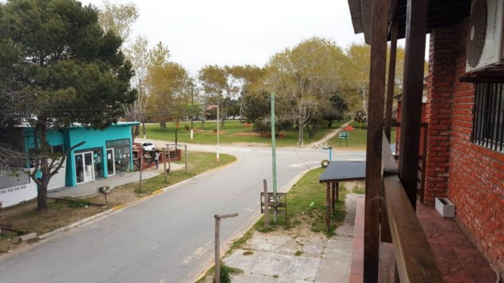 LOCAL CON VIVIENDA (DEPARTAMENTO EN PLANAT ALTA ).