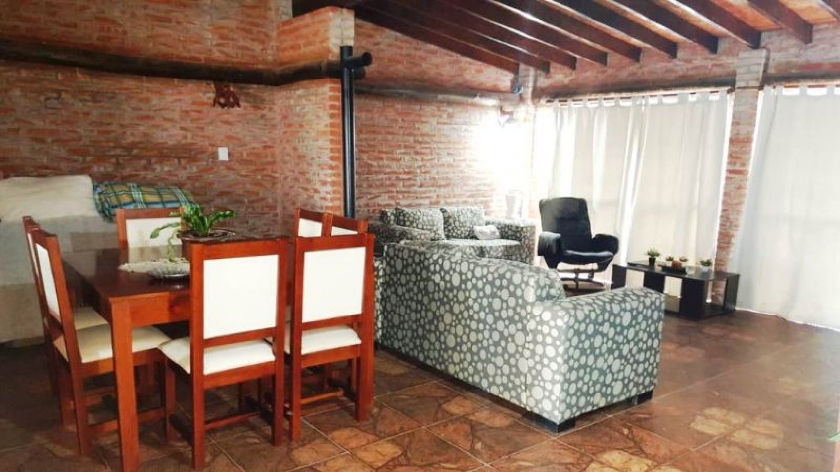 LOCAL CON VIVIENDA (DEPARTAMENTO EN PLANAT ALTA ).