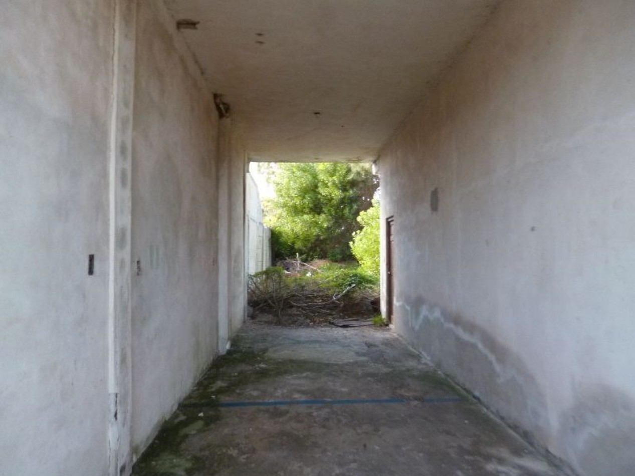 LOCAL CON VIVIENDA 