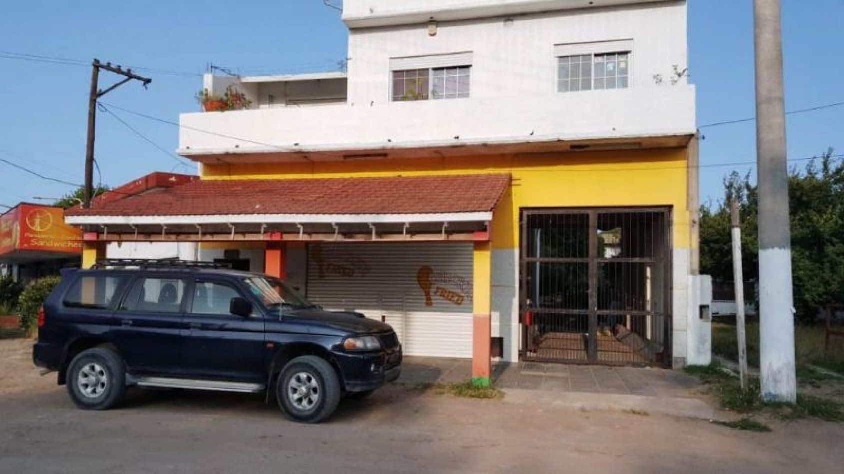 Local con Vivienda 