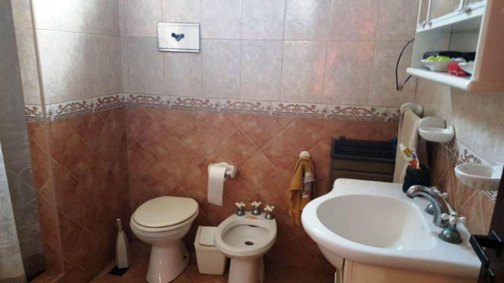 Local con Vivienda 