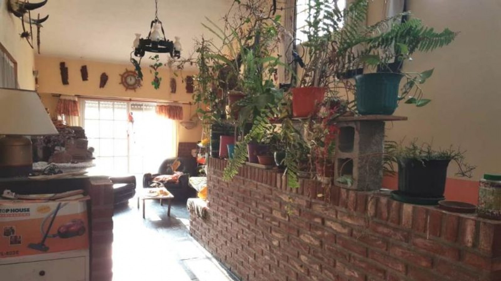 Local con Vivienda 