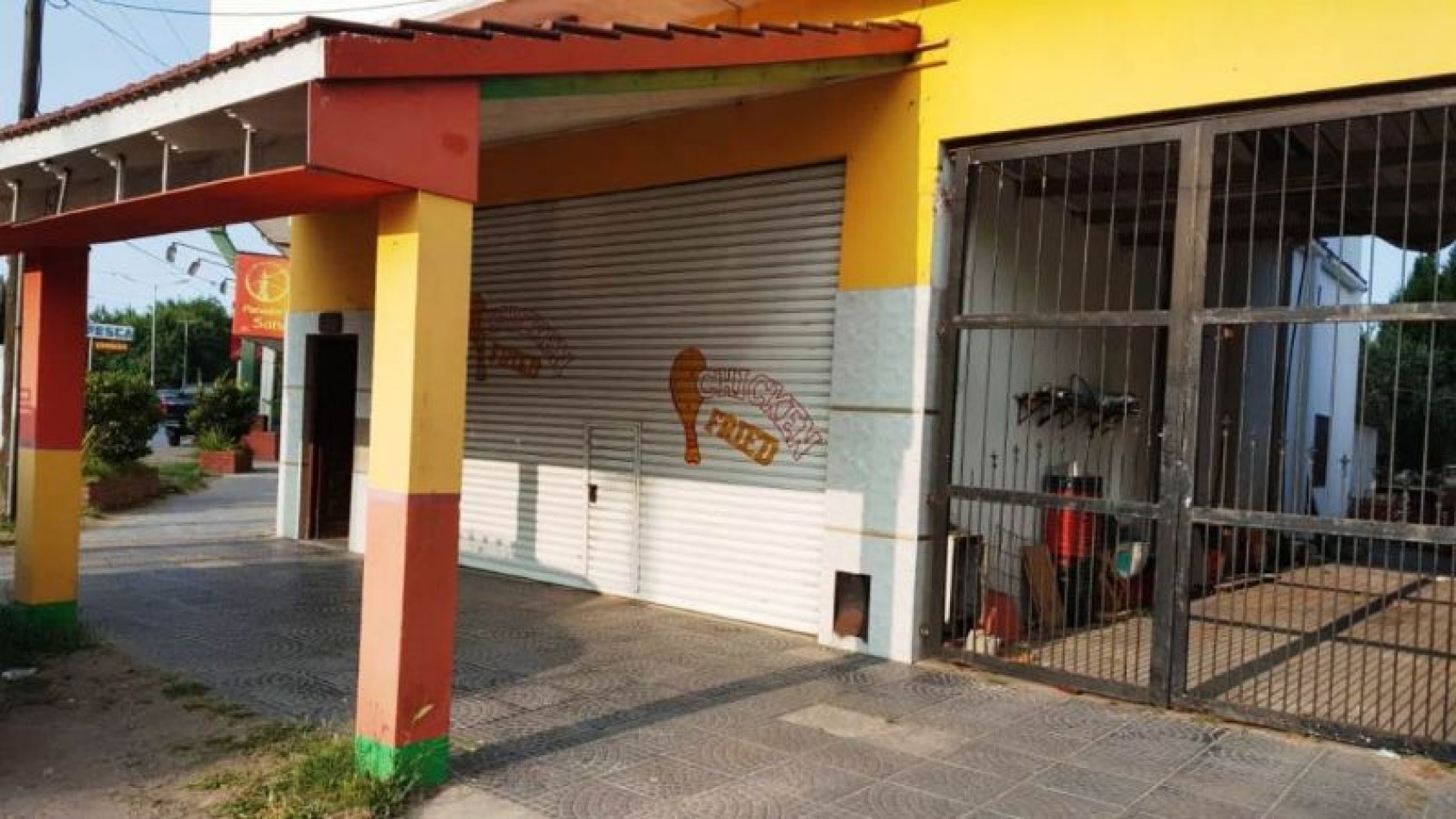 Local con Vivienda 