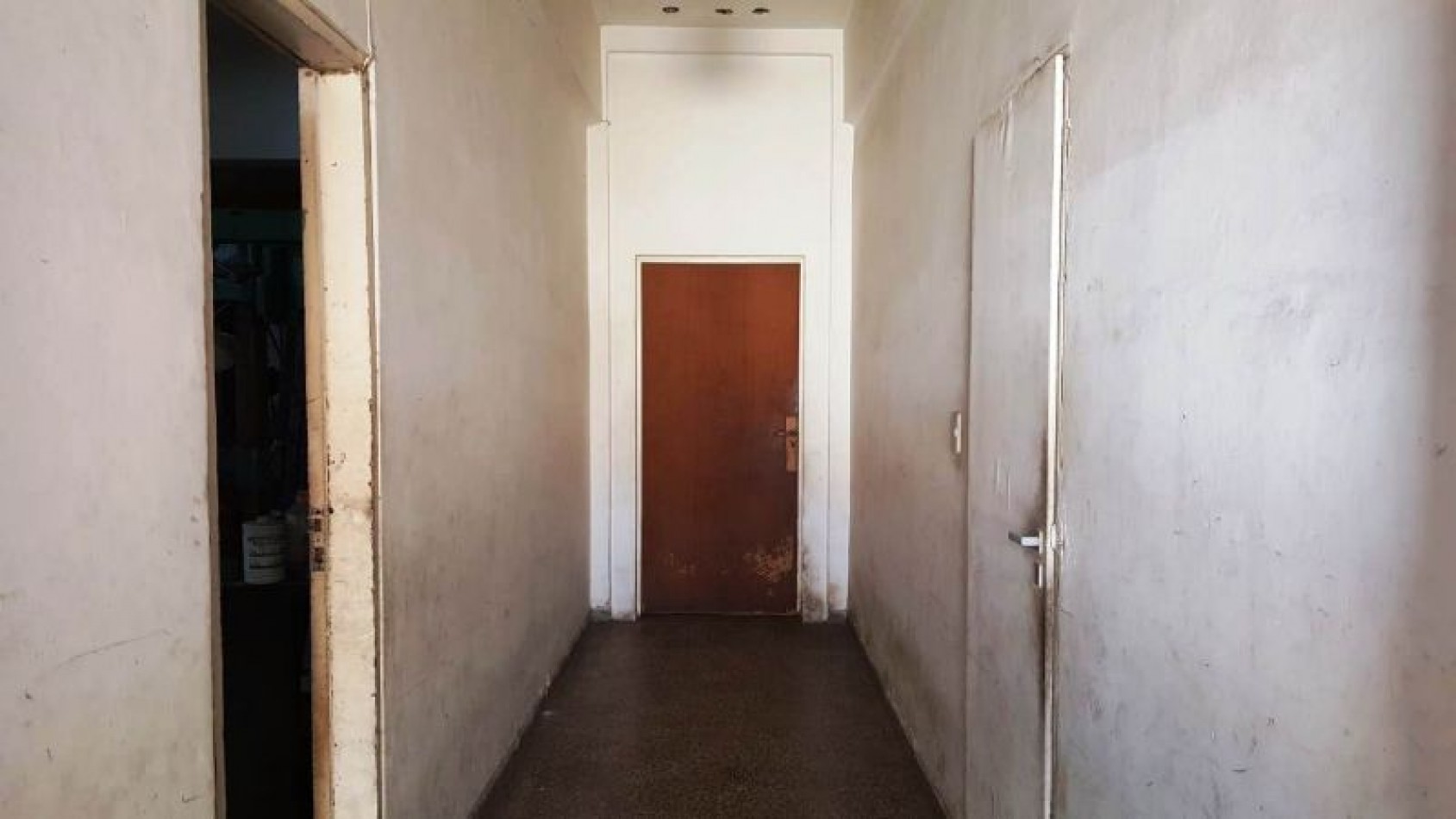 LOCAL CON VIVIENDA
