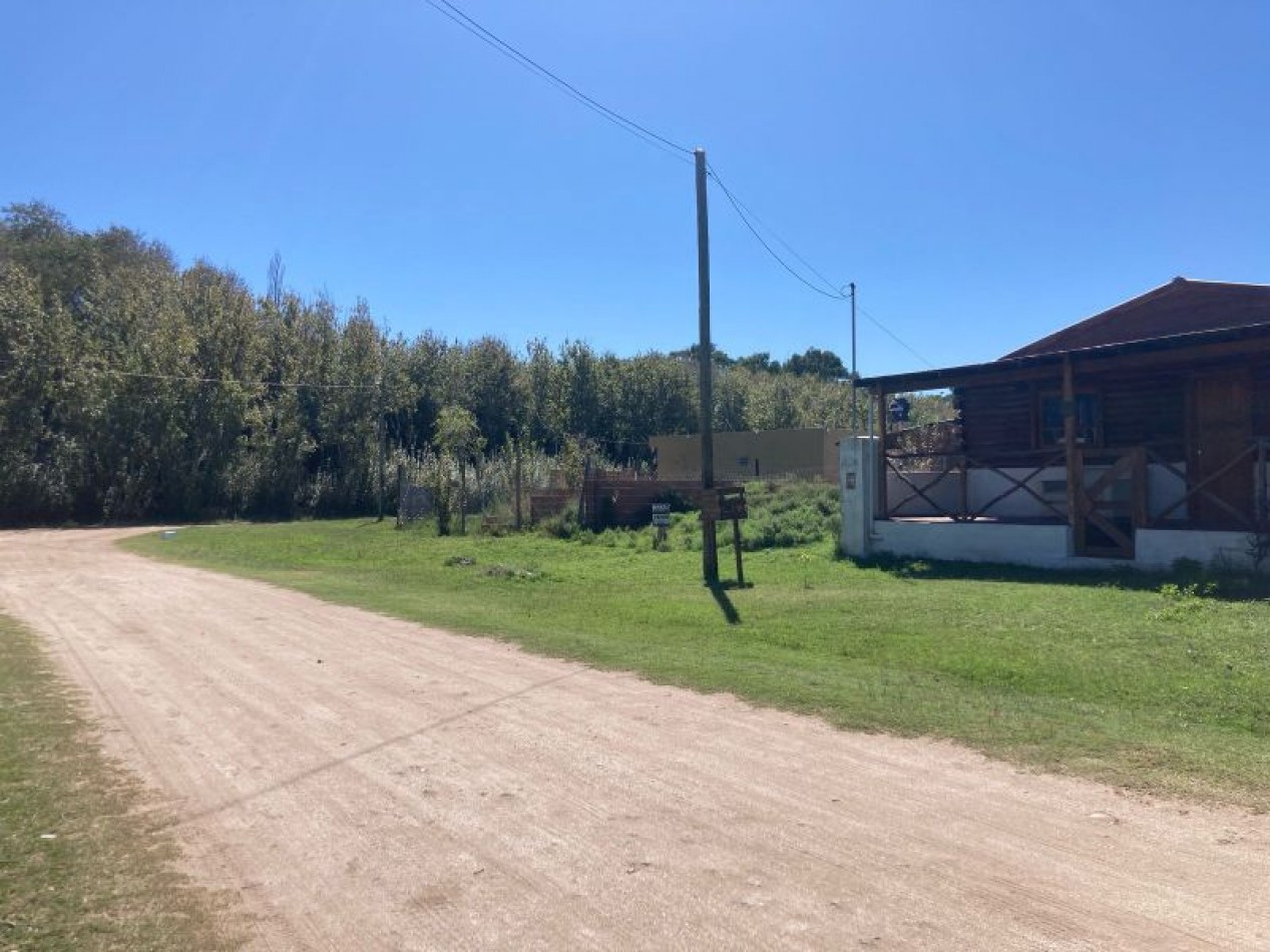 LOTE DE 10 MTS DE FRENTE X 22 MTS DE FONDO APROX.