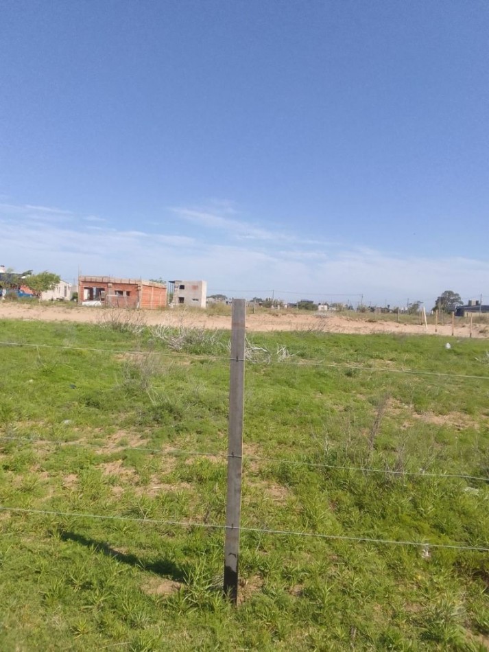 lote de 20mts de frente x40 mts 