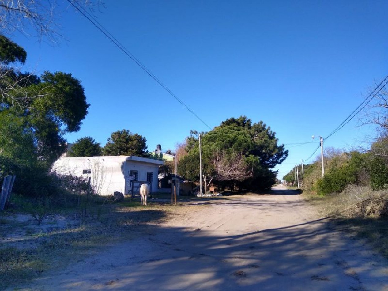 2 lotes de 10mts por 38,40 cada uno 