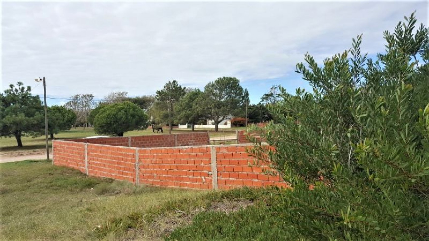 LOTE DE 20MTS DE FRENTE X 47 MTS (APTO CREDITO)
