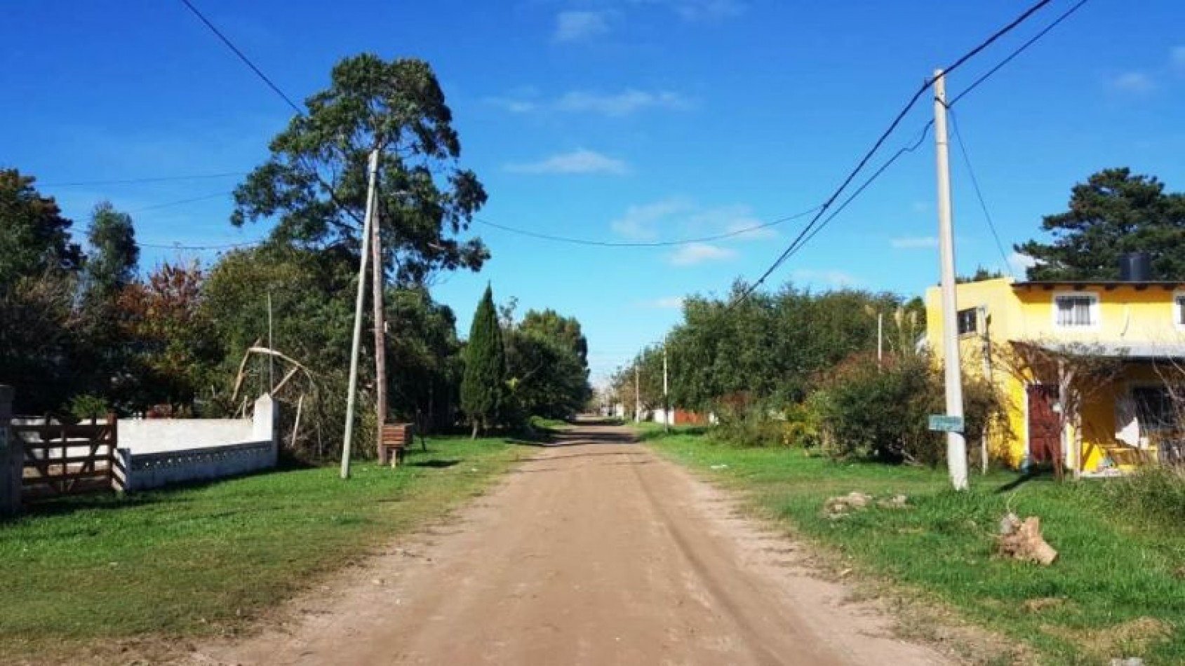LOTE DE 10 MTS DE FRENTE X 36.5 MTS 