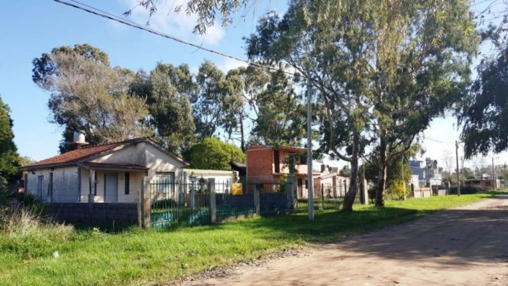 LOTE DE 10 MTS DE FRENTE X 36.5 MTS 