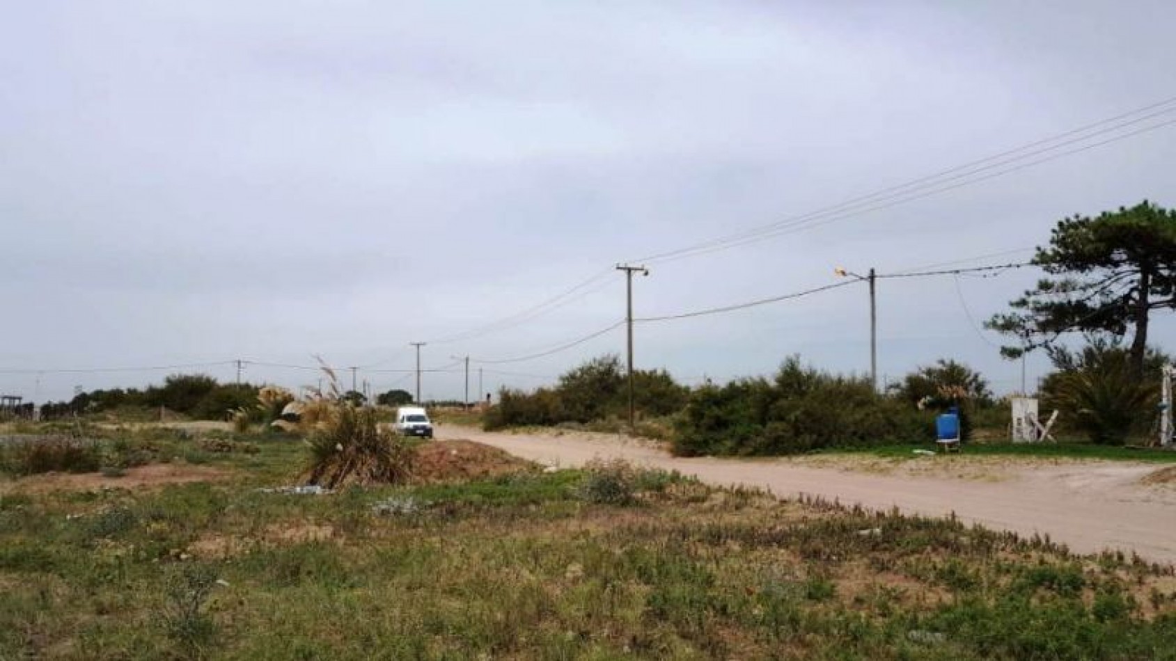 LOTE 20 MTS DE FRENTE X 41 MTS 
