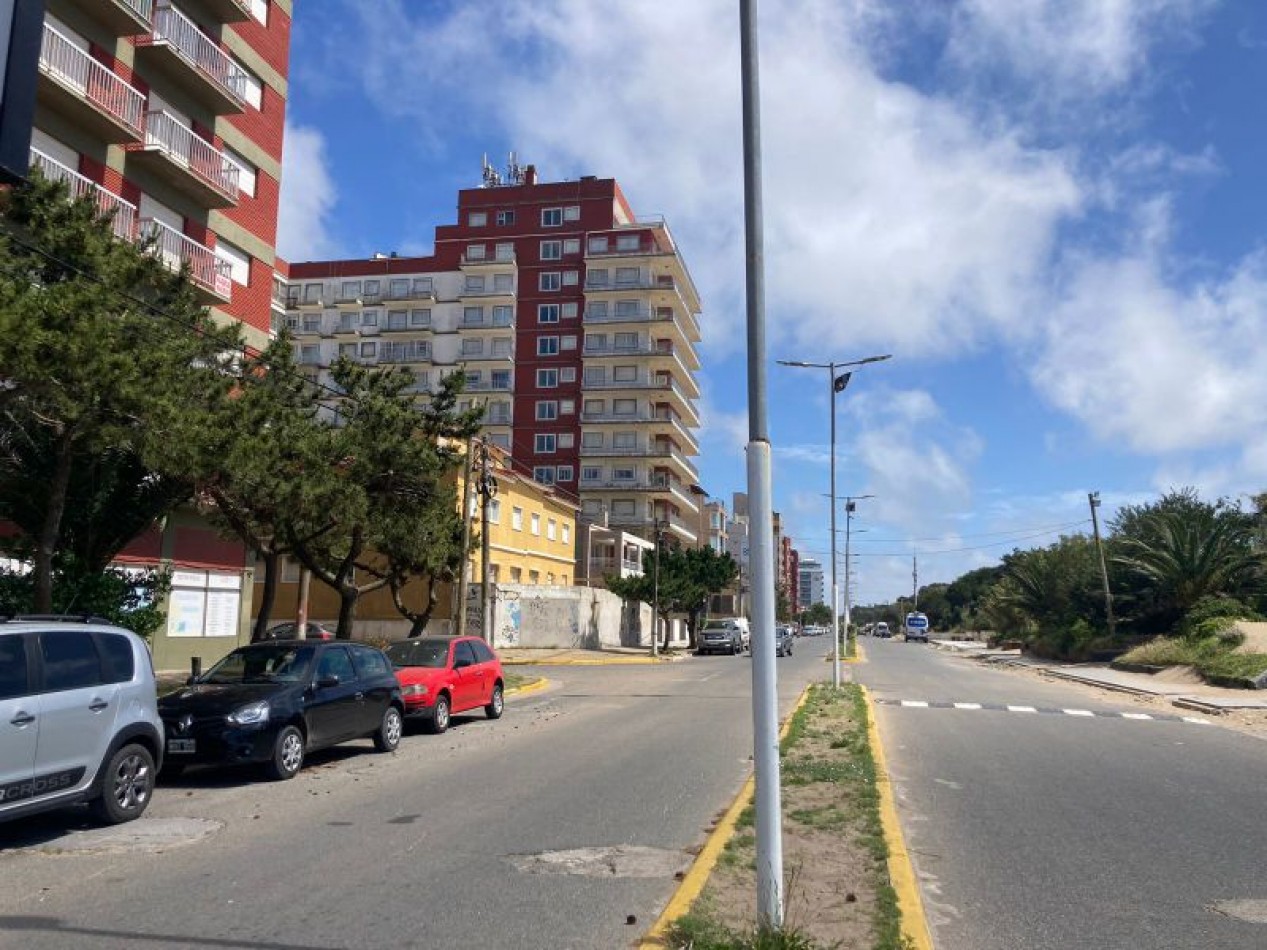 (A036) DEPARTAMENTO DE 2 AMB(Apto 4 Personas) (VISTA LATERAL AL MAR )Piso: 2, Depto: G San Clemente del Tuyu