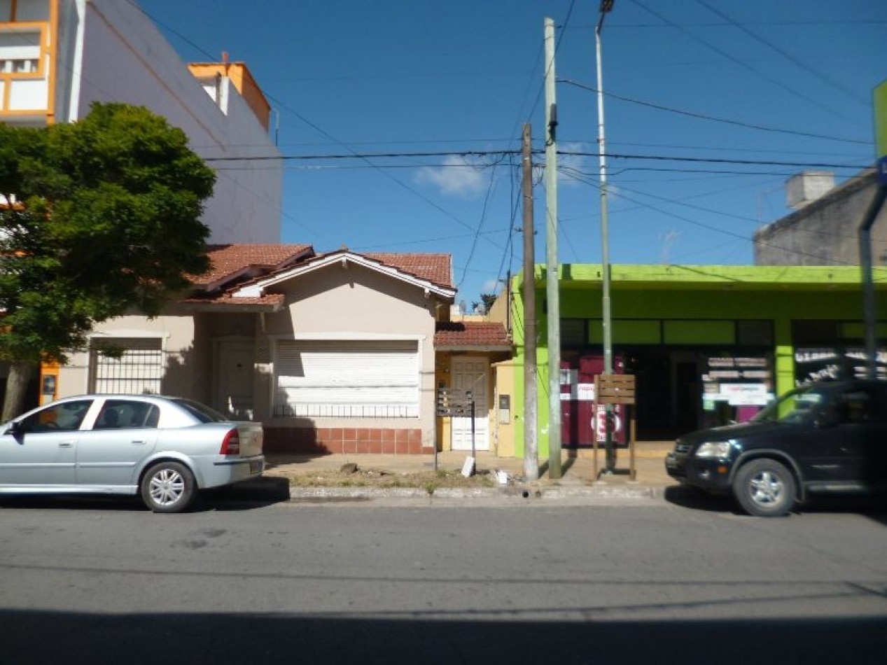 (A05) DEPARTAMENTO 1 AMBIENTE (Apto 4 Personas)PRIMER PISO POR ESCALERA DPTO10.Todo electrico