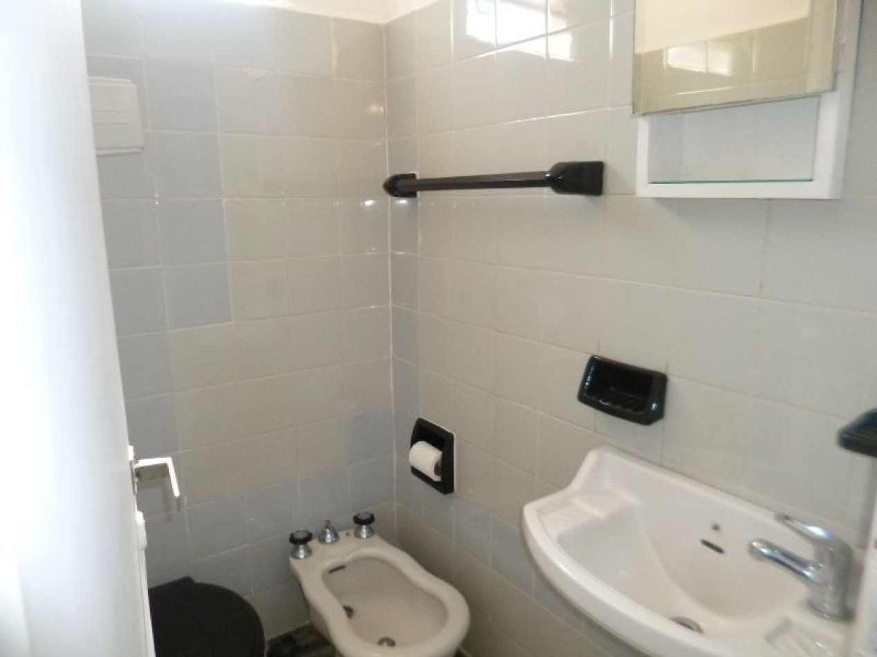 (A05) DEPARTAMENTO 1 AMBIENTE (Apto 4 Personas)PRIMER PISO POR ESCALERA DPTO10.Todo electrico