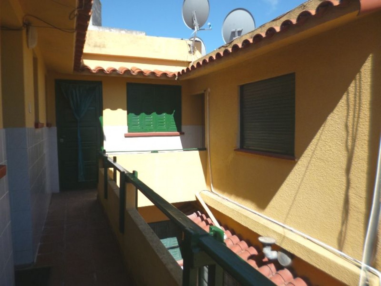 (A05) DEPARTAMENTO 1 AMBIENTE (Apto 4 Personas)PRIMER PISO POR ESCALERA DPTO10.Todo electrico