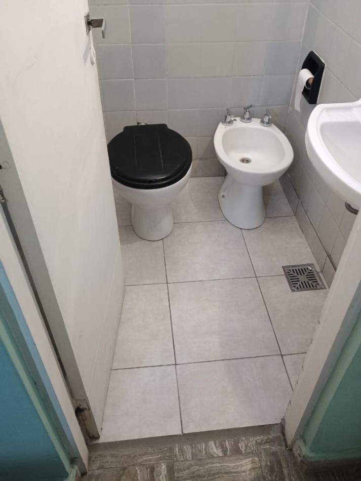 (A05) DEPARTAMENTO 1 AMBIENTE (Apto 4 Personas)PRIMER PISO POR ESCALERA DPTO10.Todo electrico