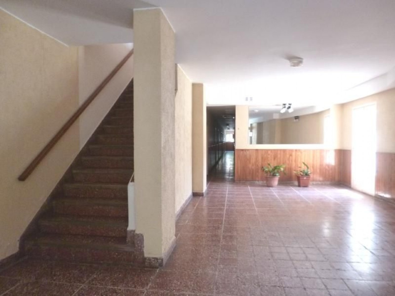 DEPARTAMENTO 1 AMB (4 PERSONAS ) 1o PISO DTO 46.Todo electrico.