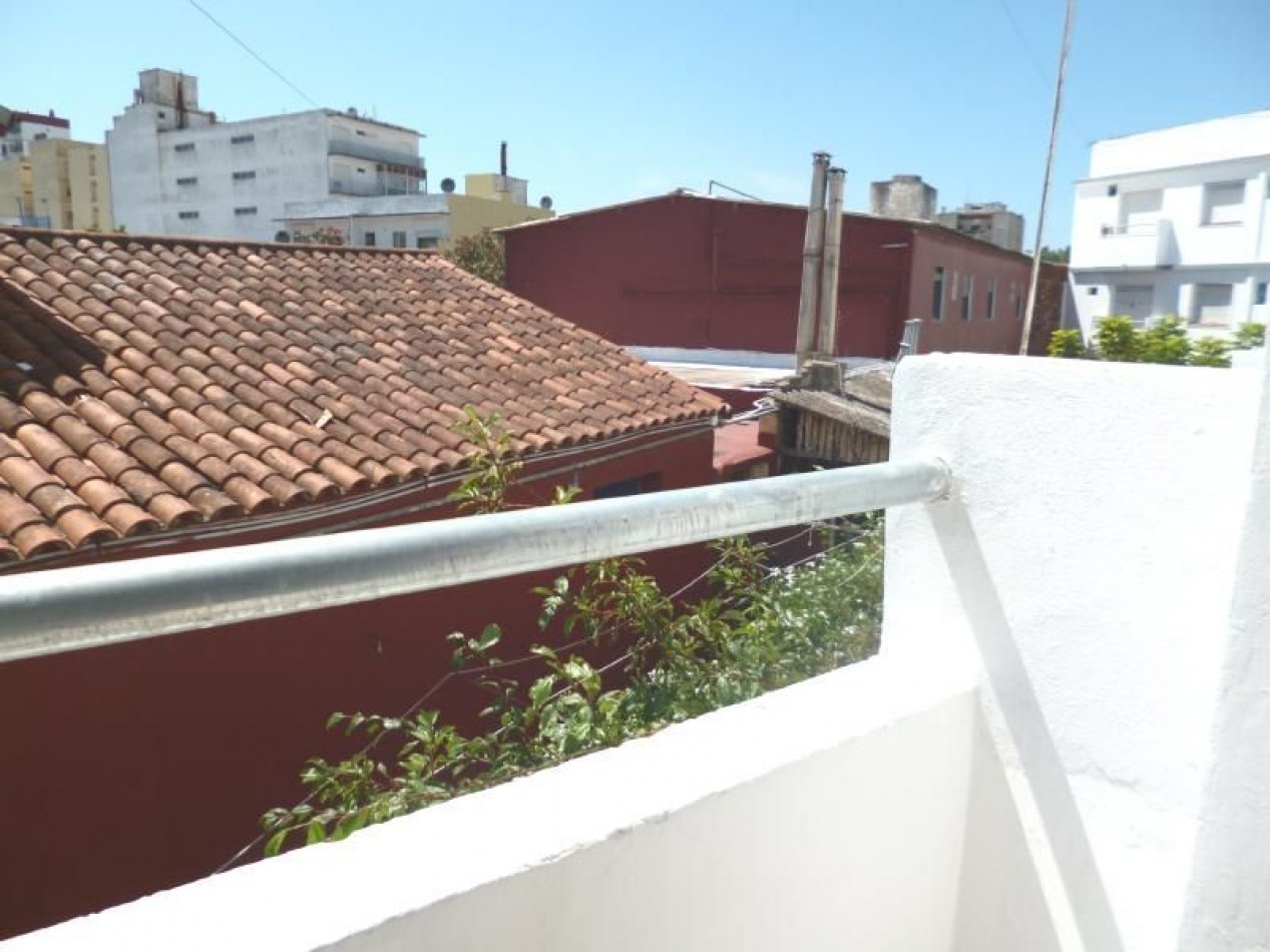 DEPARTAMENTO 1 AMB (4 PERSONAS ) 1o PISO DTO 46.Todo electrico.